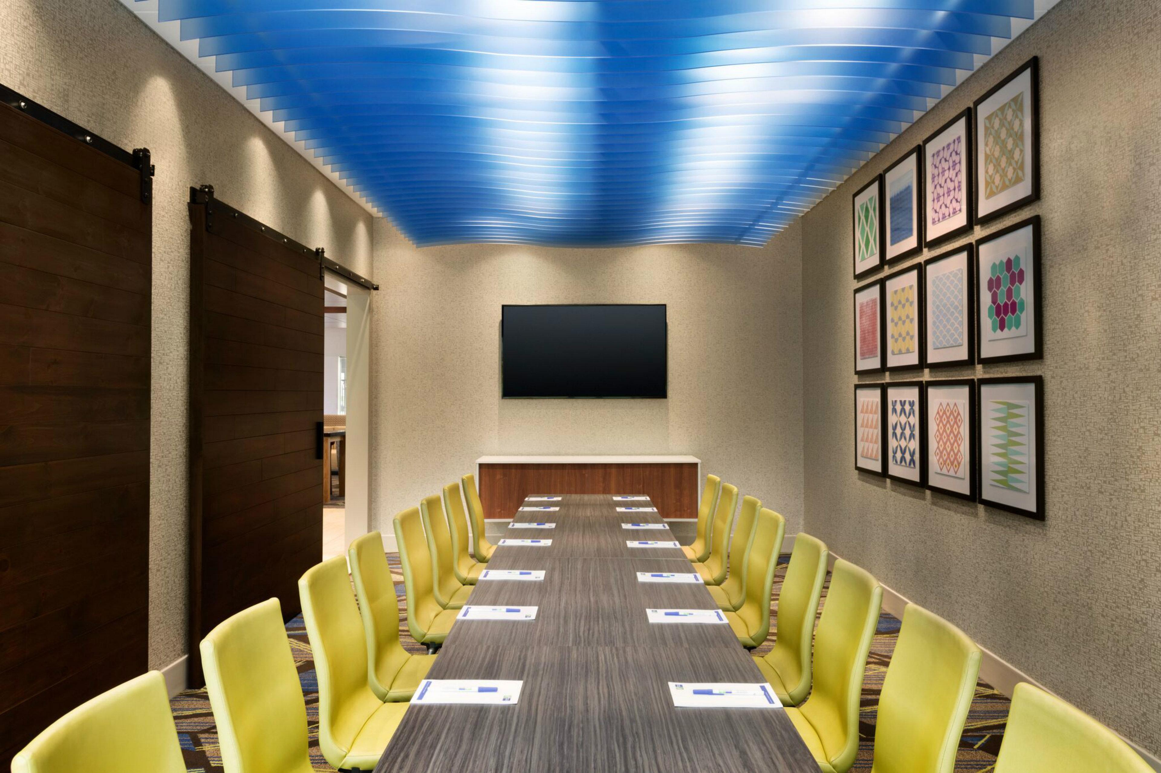 Holiday Inn Express - Mccook By Ihg Экстерьер фото